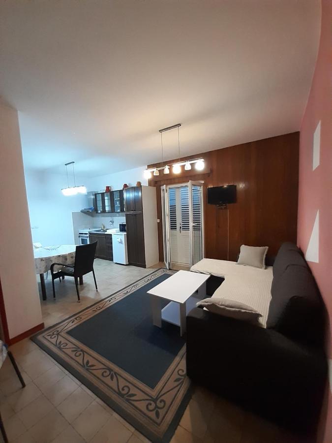 Apartments Cebalo - Ekonomija Korčula Dış mekan fotoğraf